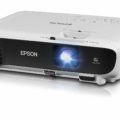 Epson EX3260 3LCD Projector