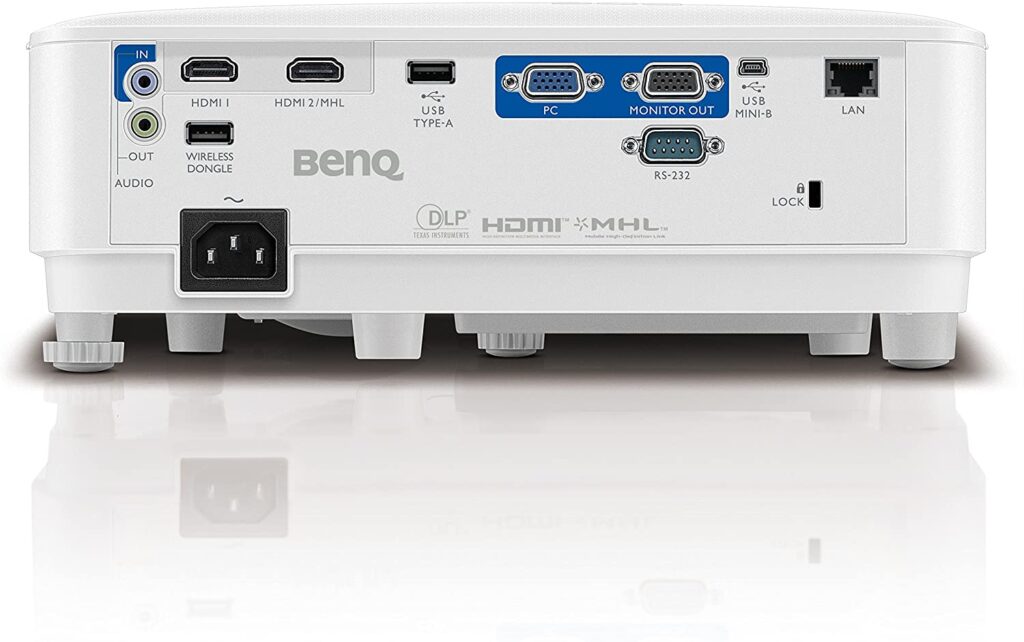 BenQ MH733 projector home theater
